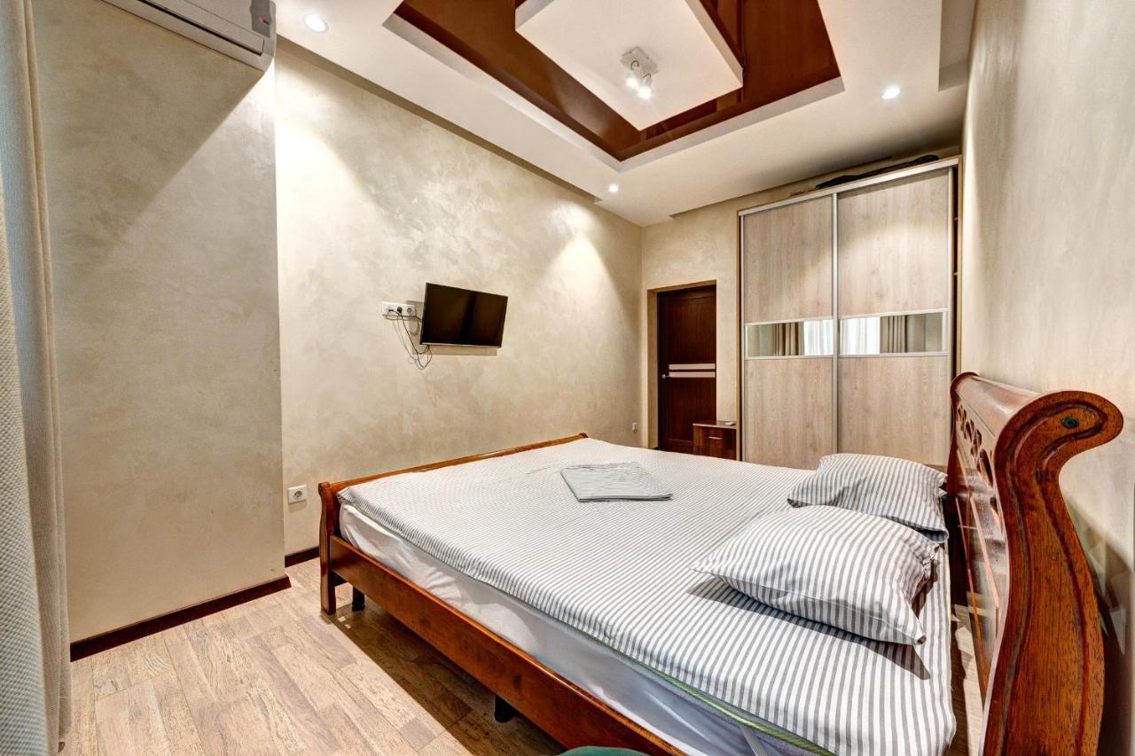 Apartments Near Kiev Botanical Garden Ym.Hryshka Екстер'єр фото
