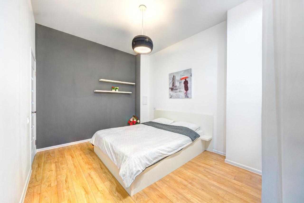 Apartments Near Kiev Botanical Garden Ym.Hryshka Екстер'єр фото